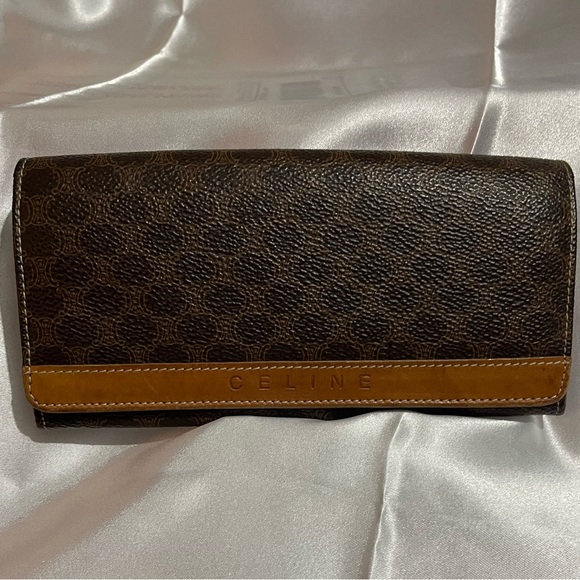 Celine - RARE!! Kisslock Macadam Brown Long Wallet - Picture 4 of 15